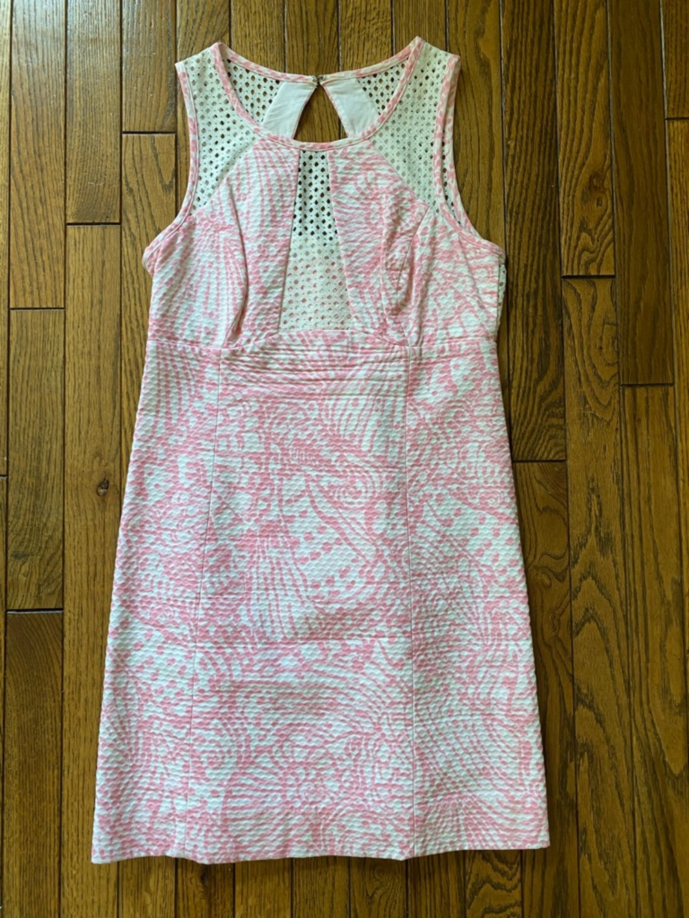 Lilly Pulitzer Pink & White Sleeveless Textured Keyhole Dress